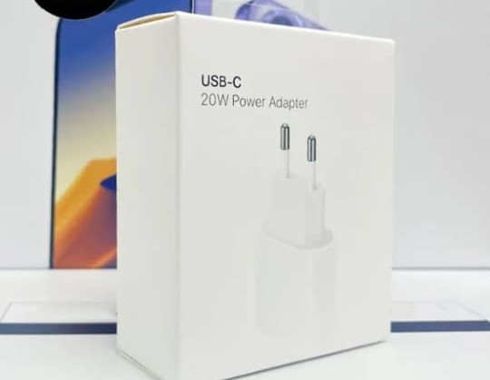 راس شاحن ايفون 20w مصري